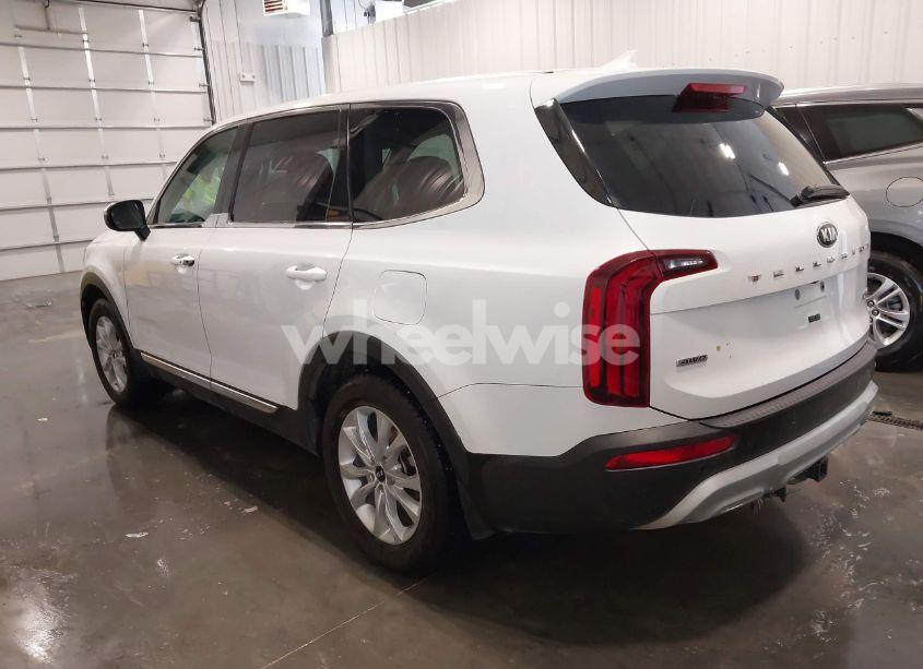 Photo 3 of 2020 Kia Telluride LX (VIN 5XYP2DHC1LG052749)
