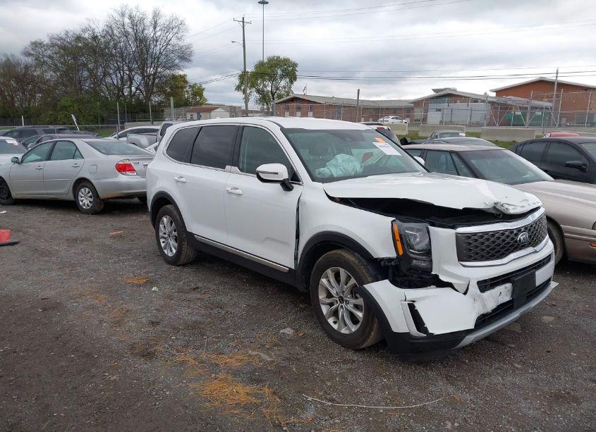 2020 Kia Telluride LX (VIN 5XYP2DHC2LG003270) main photo