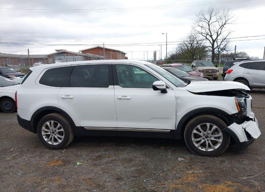 Photo 13 of 2020 Kia Telluride LX (VIN 5XYP2DHC2LG003270)