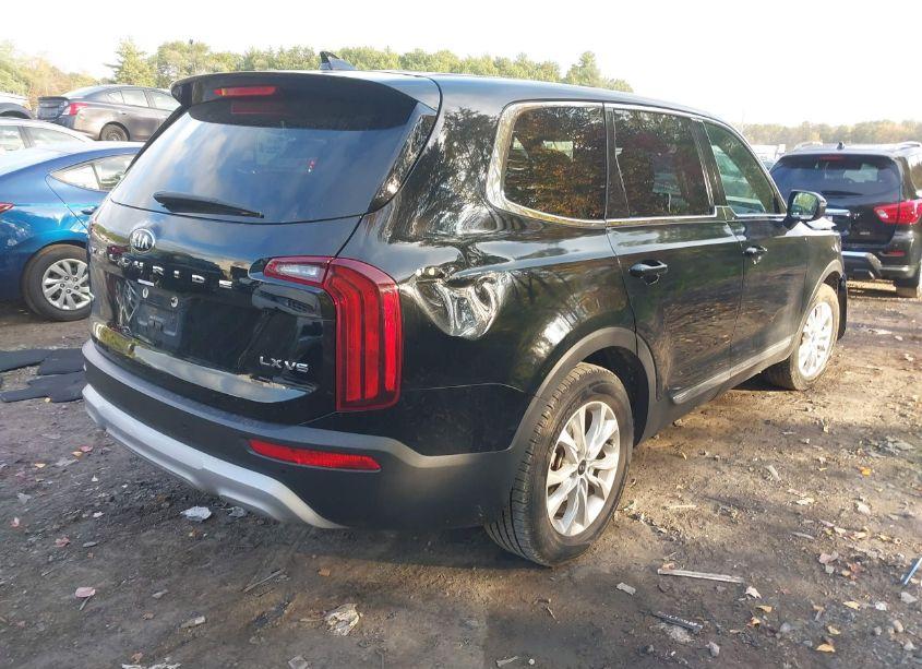 Photo 4 of 2020 Kia Telluride LX (VIN 5XYP2DHC2LG019159)