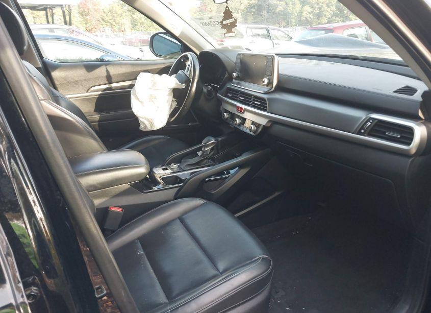 Photo 5 of 2020 Kia Telluride LX (VIN 5XYP2DHC2LG019159)