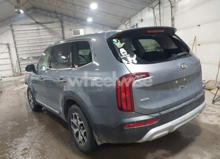 Photo 3 of 2020 Kia Telluride LX (VIN 5XYP2DHC3LG042384)