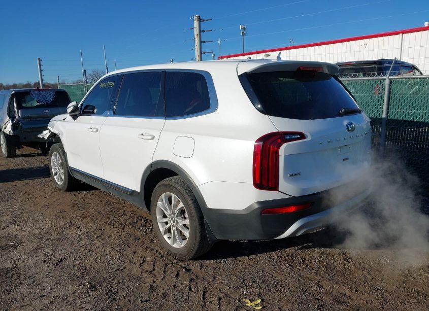 Photo 3 of 2021 Kia Telluride LX (VIN 5XYP2DHC3MG113102)
