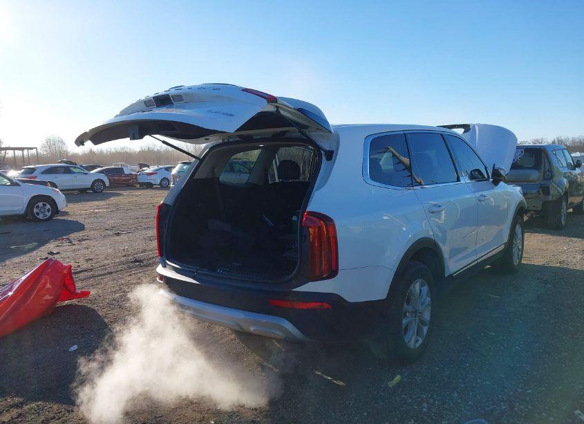 Photo 4 of 2021 Kia Telluride LX (VIN 5XYP2DHC3MG113102)