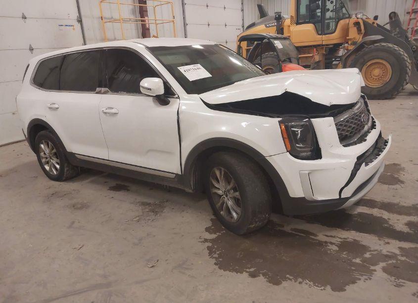 2020 Kia Telluride LX (VIN 5XYP2DHC4LG002668) main photo