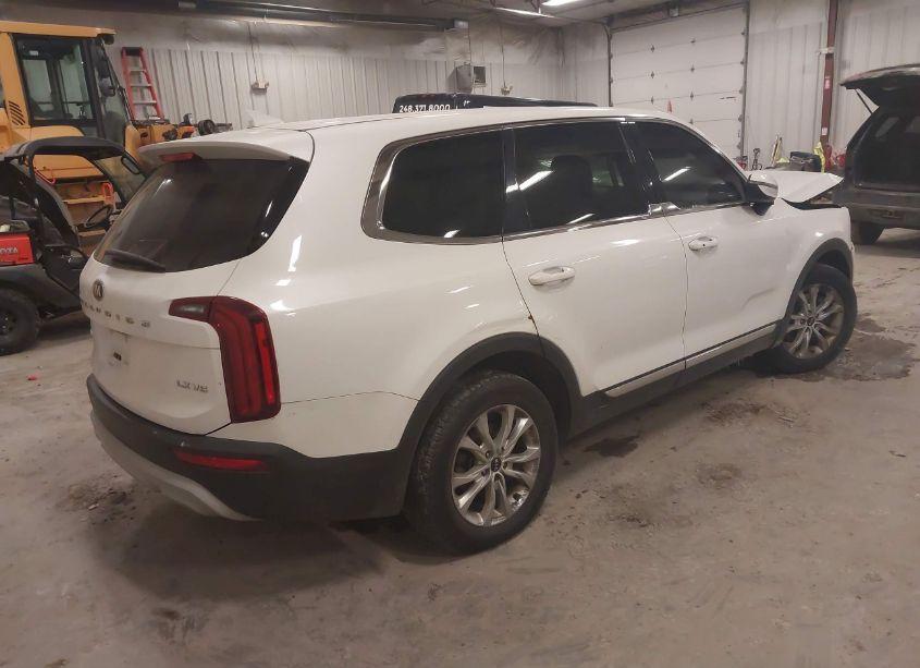 Photo 4 of 2020 Kia Telluride LX (VIN 5XYP2DHC4LG002668)