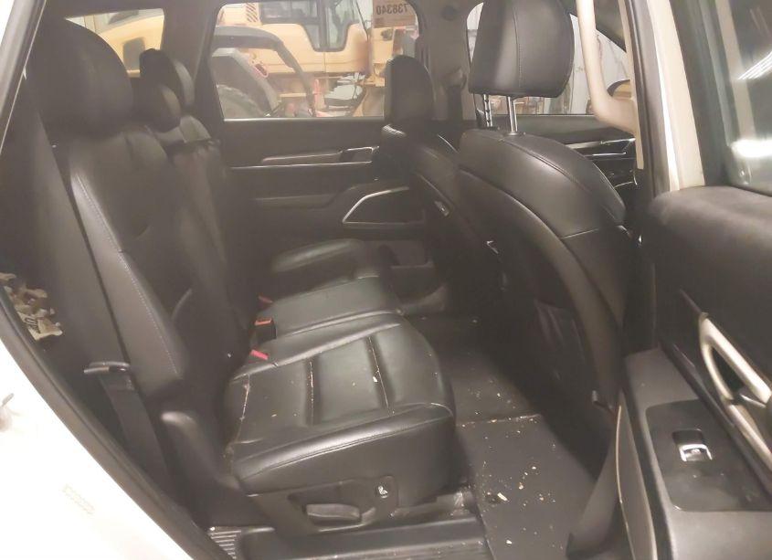 Photo 8 of 2020 Kia Telluride LX (VIN 5XYP2DHC4LG002668)