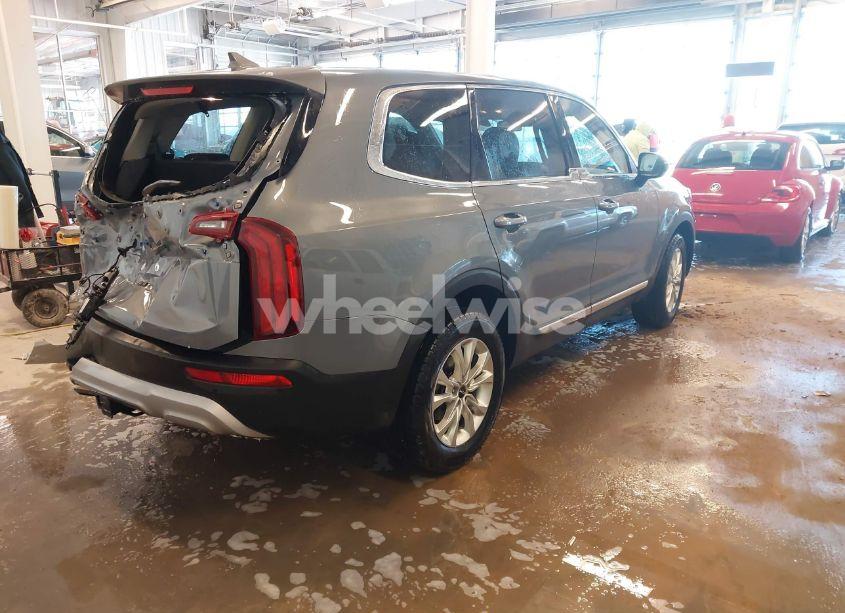 Photo 4 of 2022 Kia Telluride LX (VIN 5XYP2DHC4NG297578)
