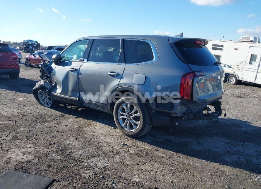 Photo 3 of 2020 Kia Telluride LX (VIN 5XYP2DHC5LG060398)