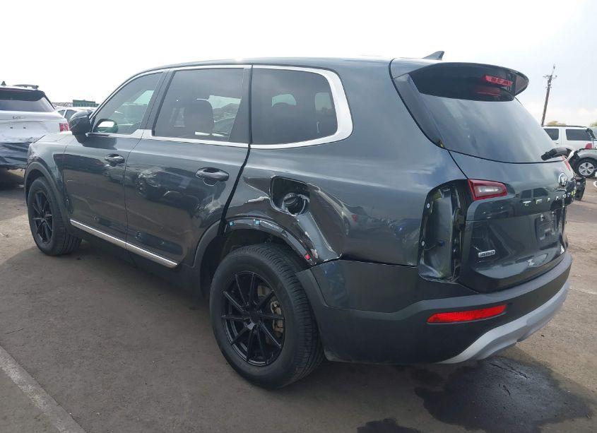 Photo 3 of 2020 Kia Telluride LX (VIN 5XYP2DHC5LG072681)