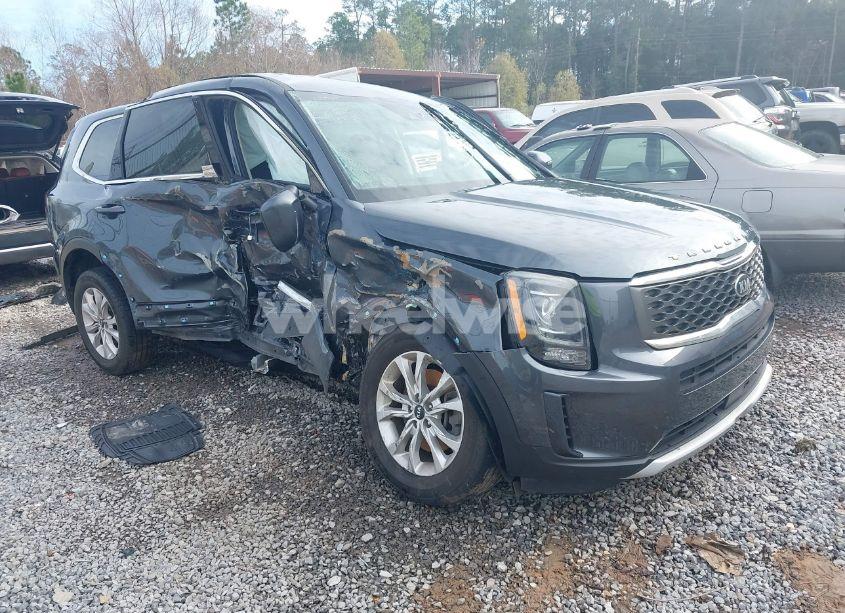 2020 Kia Telluride LX (VIN 5XYP2DHC6LG070583) main photo