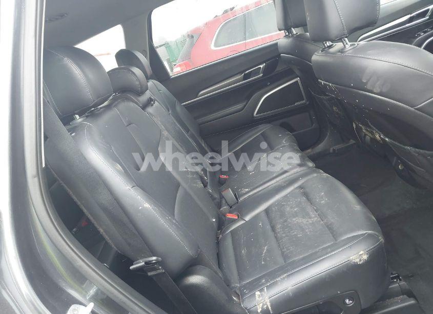 Photo 8 of 2021 Kia Telluride LX (VIN 5XYP2DHC6MG115734)