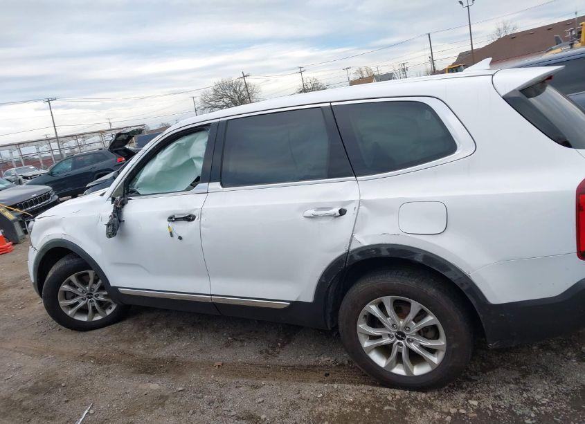 Photo 14 of 2022 Kia Telluride LX (VIN 5XYP2DHC6NG218752)