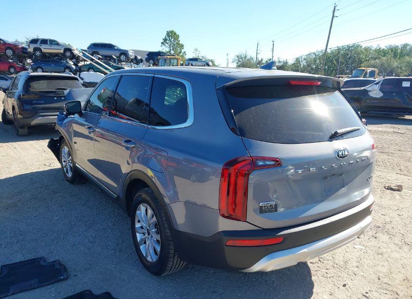 Photo 3 of 2020 Kia Telluride LX (VIN 5XYP2DHC7LG045949)