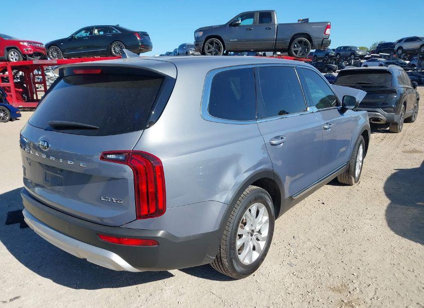 Photo 4 of 2020 Kia Telluride LX (VIN 5XYP2DHC7LG045949)