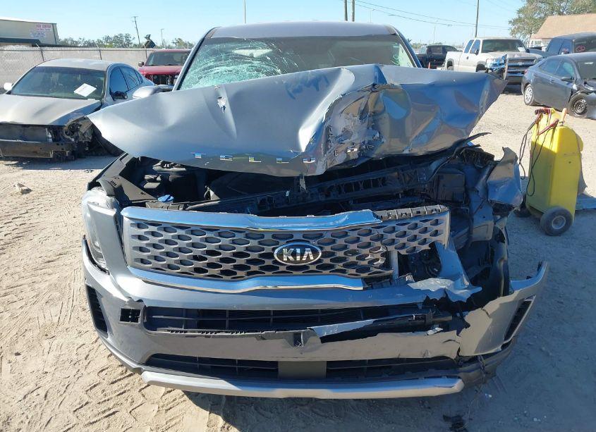 Photo 6 of 2020 Kia Telluride LX (VIN 5XYP2DHC7LG045949)