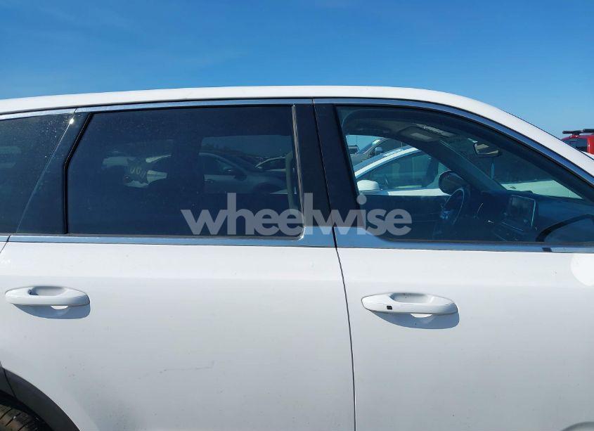 Photo 13 of 2021 Kia Telluride LX (VIN 5XYP2DHC7MG185744)