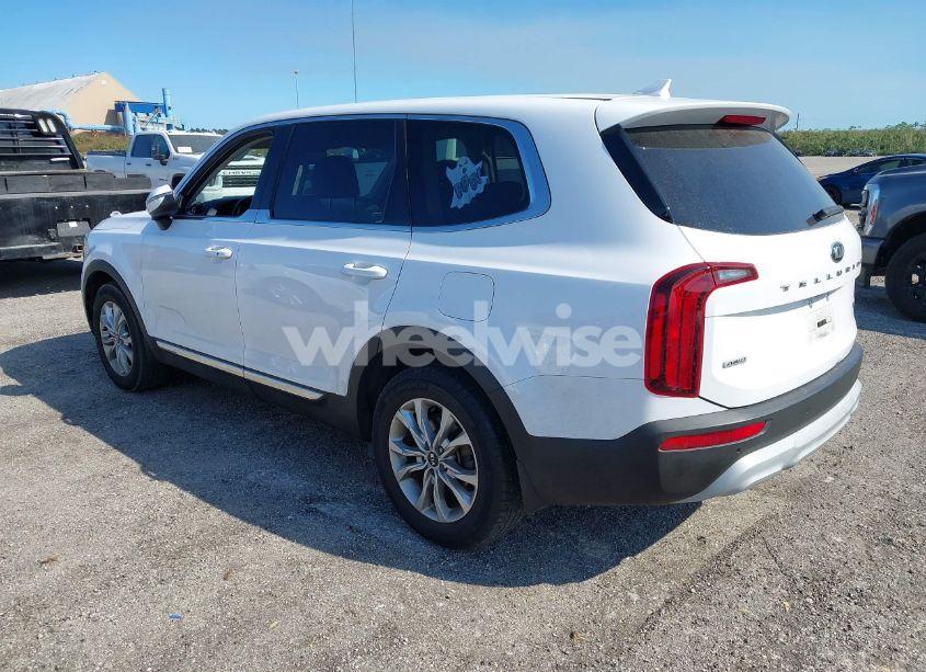 Photo 3 of 2021 Kia Telluride LX (VIN 5XYP2DHC7MG185744)