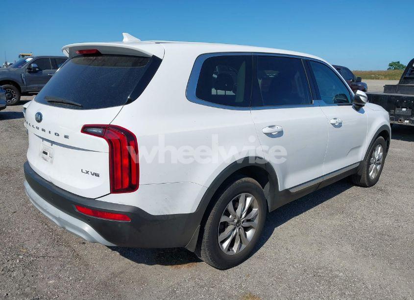Photo 4 of 2021 Kia Telluride LX (VIN 5XYP2DHC7MG185744)