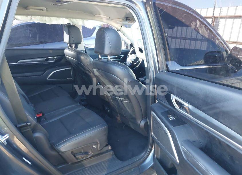 Photo 8 of 2022 Kia Telluride LX (VIN 5XYP2DHC9NG214968)