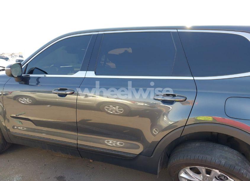 Photo 14 of 2022 Kia Telluride LX (VIN 5XYP2DHCXNG286083)