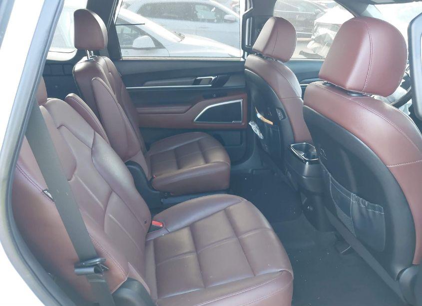 Photo 8 of 2023 Kia Telluride EX (VIN 5XYP34GC0PG341741)