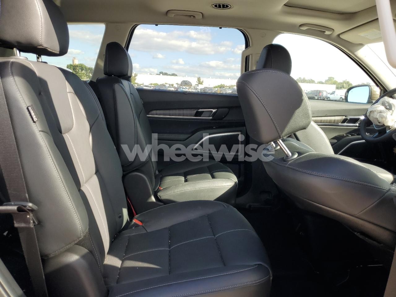 Photo 11 of 2025 KIA TELLURIDE EX (VIN 5XYP34GC1SG649784)
