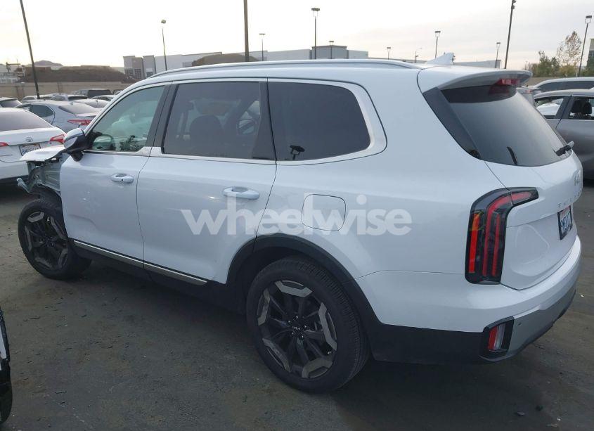 Photo 15 of 2024 Kia Telluride EX (VIN 5XYP34GC2RG504568)
