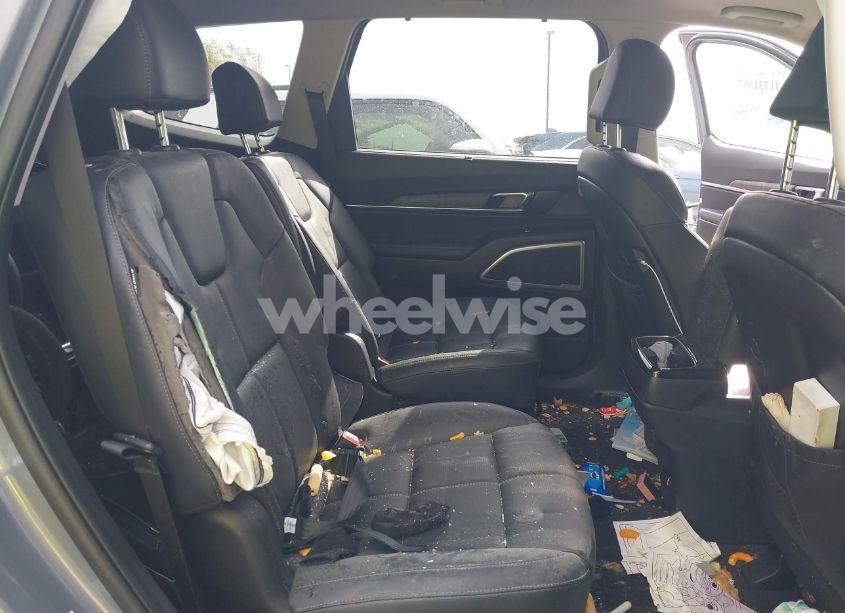 Photo 8 of 2024 Kia Telluride EX (VIN 5XYP34GC3RG442064)