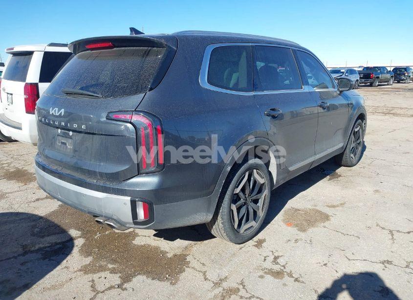 Photo 4 of 2023 Kia Telluride EX (VIN 5XYP34GC4PG382146)