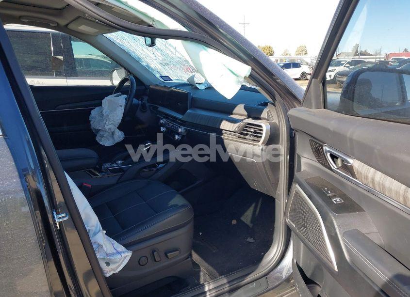 Photo 5 of 2023 Kia Telluride EX (VIN 5XYP34GC4PG382146)