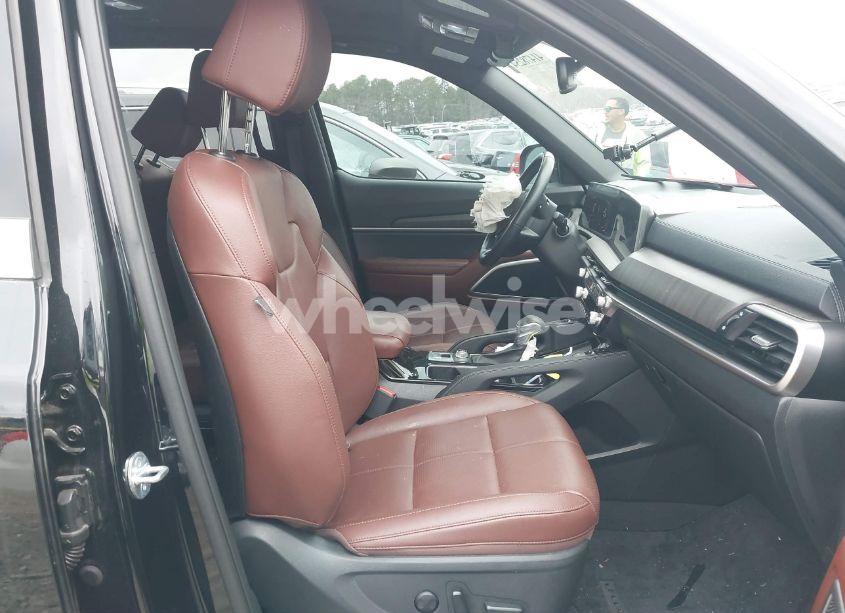 Photo 5 of 2024 Kia Telluride EX (VIN 5XYP34GC6RG445587)