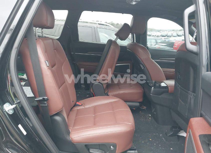 Photo 8 of 2024 Kia Telluride EX (VIN 5XYP34GC6RG445587)