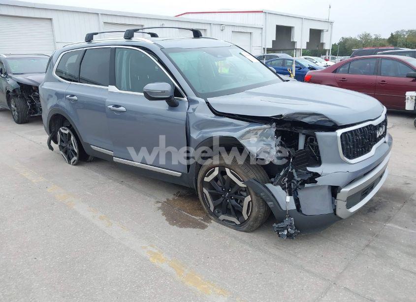 2023 Kia Telluride EX (VIN 5XYP34GC7PG356057) main photo