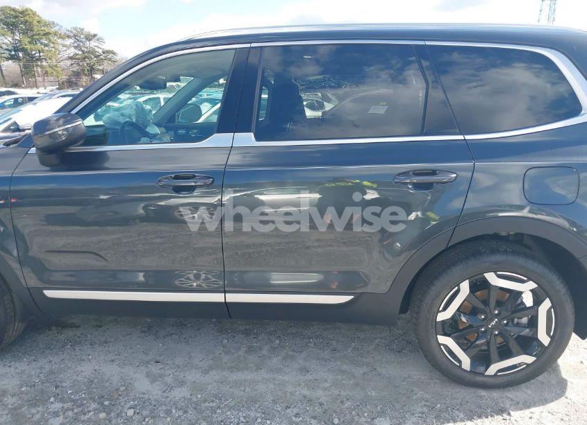 Photo 14 of 2024 Kia Telluride EX (VIN 5XYP34GC7RG519633)