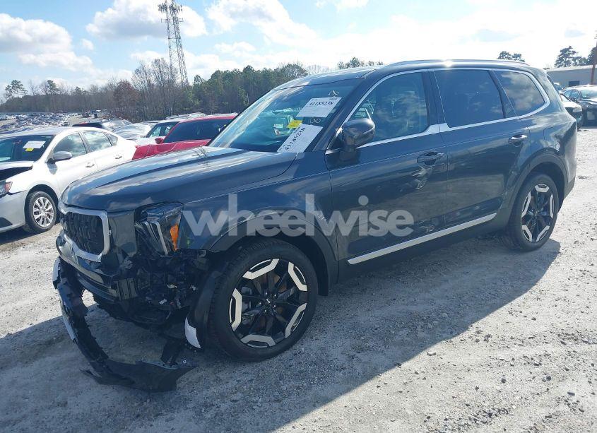 Photo 2 of 2024 Kia Telluride EX (VIN 5XYP34GC7RG519633)