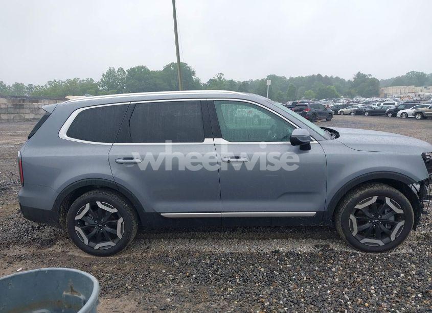 Photo 14 of 2024 Kia Telluride EX (VIN 5XYP34GC8RG493124)