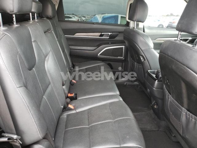 Photo 10 of 2020 KIA TELLURIDE EX (VIN 5XYP34HC0LG048236)
