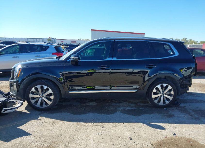 Photo 13 of 2021 Kia Telluride EX (VIN 5XYP34HC0MG162352)