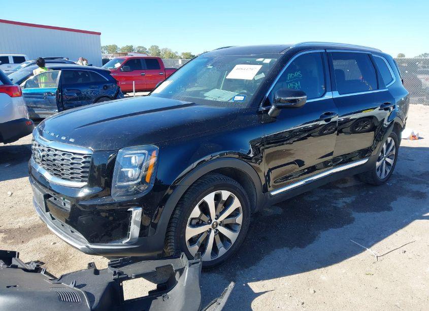 Photo 2 of 2021 Kia Telluride EX (VIN 5XYP34HC0MG162352)