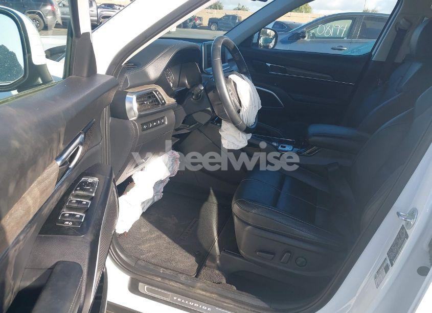 Photo 5 of 2021 Kia Telluride EX (VIN 5XYP34HC1MG097415)