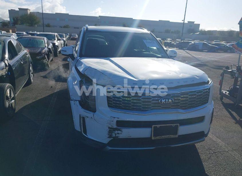 Photo 6 of 2021 Kia Telluride EX (VIN 5XYP34HC1MG097415)