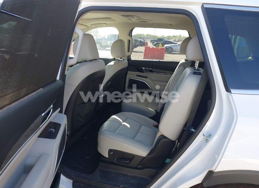 Photo 8 of 2021 Kia Telluride EX (VIN 5XYP34HC2MG112293)