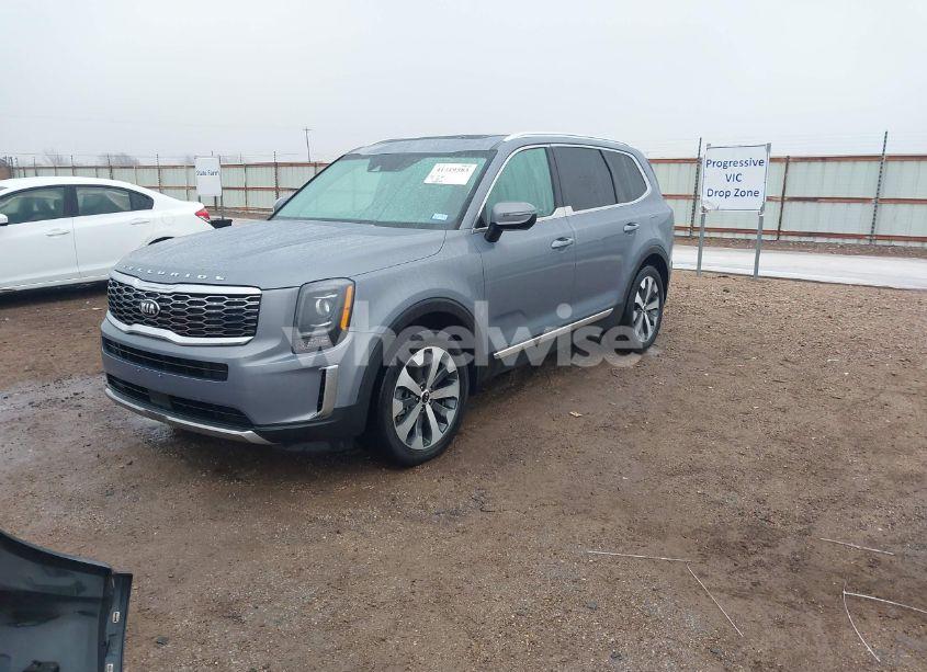 Photo 2 of 2020 Kia Telluride EX (VIN 5XYP34HC3LG058064)