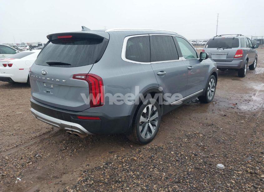 Photo 4 of 2020 Kia Telluride EX (VIN 5XYP34HC3LG058064)