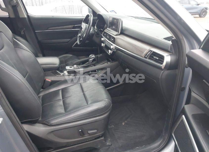 Photo 5 of 2020 Kia Telluride EX (VIN 5XYP34HC3LG058064)