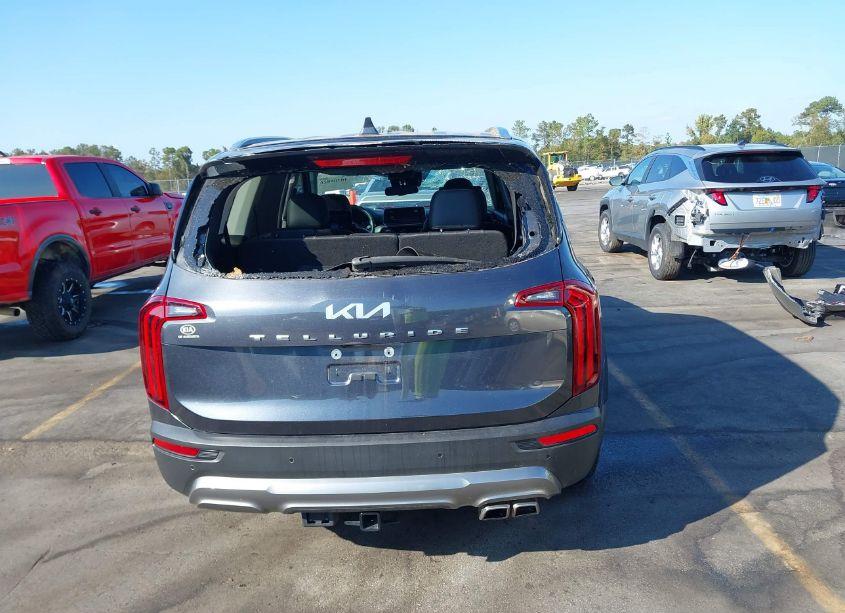 Photo 16 of 2022 Kia Telluride EX (VIN 5XYP34HC3NG226577)