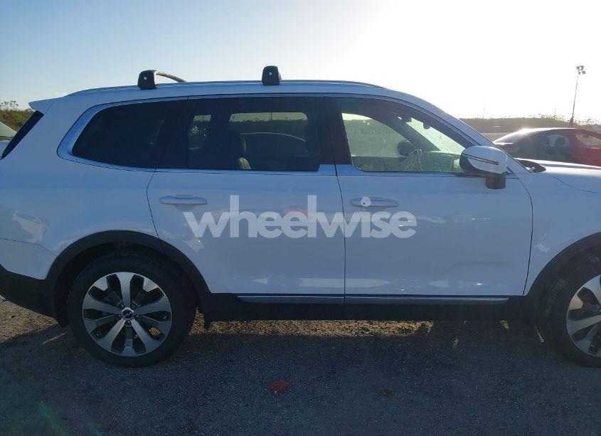 Photo 13 of 2022 Kia Telluride EX (VIN 5XYP34HC4NG279742)