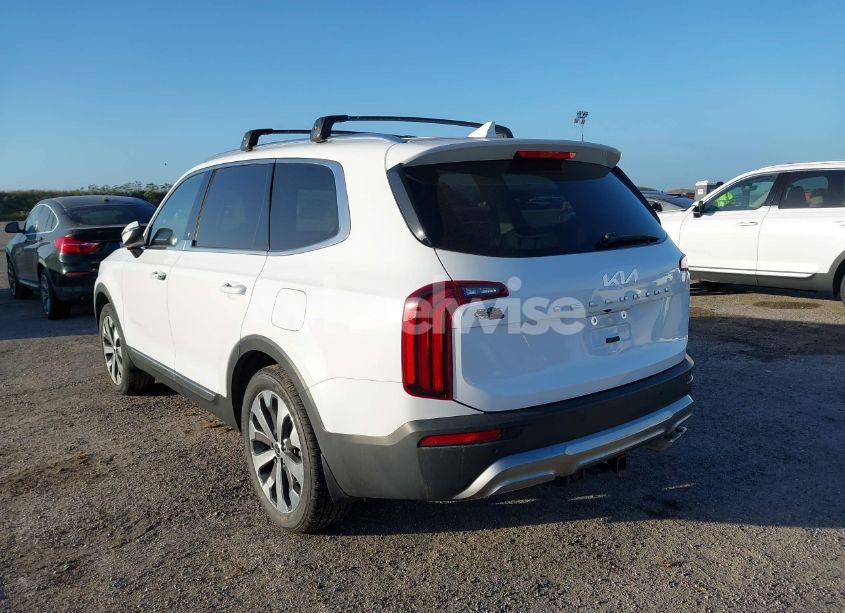 Photo 3 of 2022 Kia Telluride EX (VIN 5XYP34HC4NG279742)