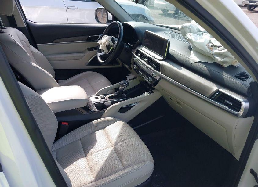 Photo 5 of 2022 Kia Telluride EX (VIN 5XYP34HC5NG253201)